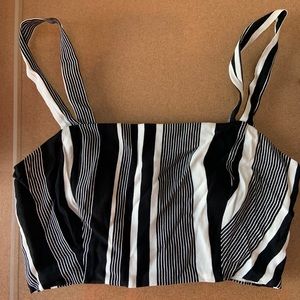 Lulu’s striped crop tank top